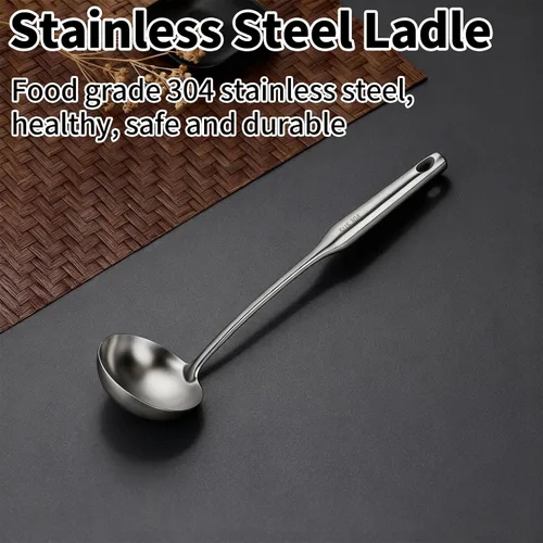 Vista 3 de TBWHL Cucharón de Sopa de Metal 34 cm de Acero Inoxidable 304 con Mango Largo - Cucharón de Cocina Profesional con Mango Ergonómico y Equilibrio