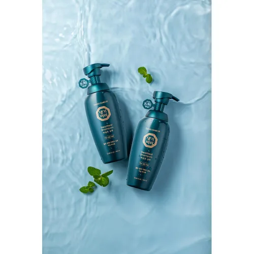 Vista 4 de DAENG GI MEO RI - Champú para cabello graso - Cuidado del cuero cabelludo coreano, control de sebo, extractos de hierbas - Limpiador para el cabello