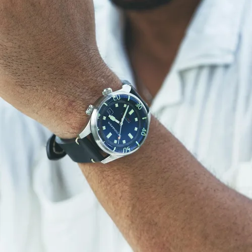 Vista 2 de Reloj automático para hombre Spinnaker Bradner de 42mm con brazalete sólido de acero inoxidable SP-5062