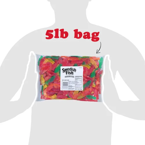 Vista 4 de SWEDISH FISH Surtido de dulces suaves y masticables, caramelos a granel, 5 libras