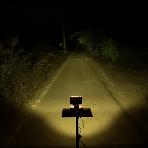 Vista 4 de Lightronic Luz antiniebla LED rectangular todoterreno de 4 x 6 pulgadas para Jeep, camión y tractor, ámbar de 3000 K, haz combinado de inundación