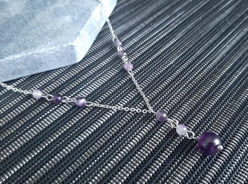Vista 6 de Natural Crystal Bead Purple Amethyst Y Shaped Lariat Necklace Non-Tarnish Steel Chain