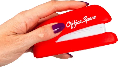 Vista 5 de SPIN MASTER GAMES Office Space, un juego de fiesta para adultos para jugar en el trabajo, para adultos y adolescentes a partir de 16 años