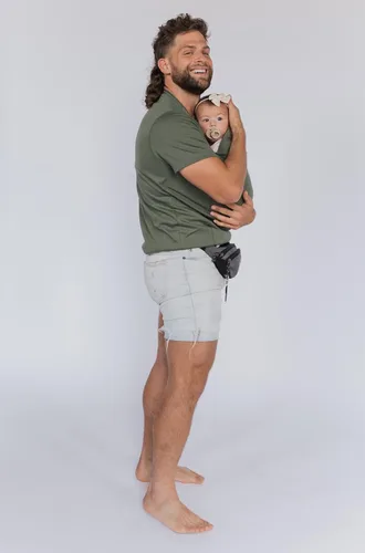 Vista 4 de Lalabu Camisa para papá Portabebés Camisa canguro Ropa de bebé para papás (M, helecho)