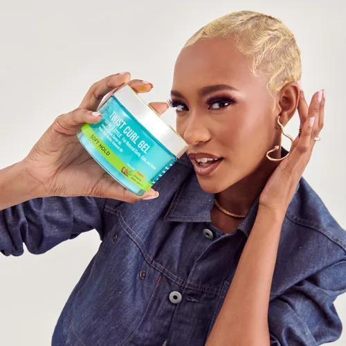 Vista 6 de KISS COLORS & CARE Twist Curl Gel, 6 oz. – Agarre flexible, perfecto para giros, hidratante y promueve el crecimiento del cabello, sin acumulación