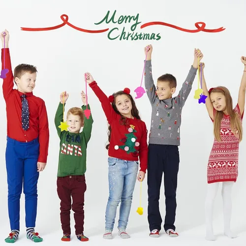 Vista 4 de 42 piezas de juguetes de manos adhesivas de Navidad para niños y niñas, estilos de Navidad, juguetes elásticos para rellenos de calcetines
