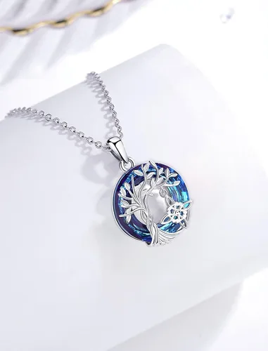 Vista 3 de INFUSEU Regalos de bruja mística para mujeres, collares de pentagrama con nudo de triple luna diosa Lilith Hécate Phoenix