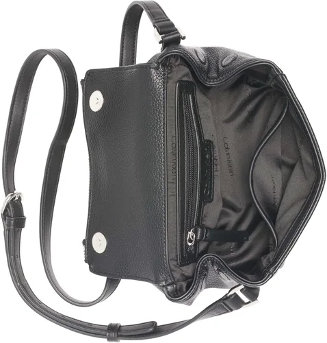 Vista 4 de Calvin Klein Argo Flap Crossbody
