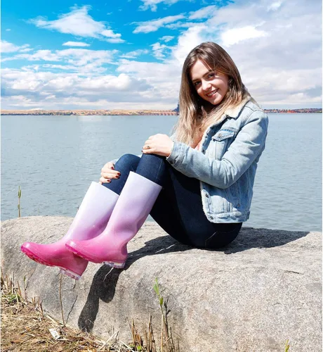 Vista 6 de K KomForme Botas de lluvia impermeables hasta la rodilla para mujer con purpurina, mate y degradado