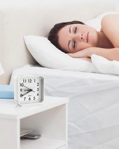 Vista 7 de AMIR Reloj Analógico Silencioso Sin Tic Tac Pequeño, Para Viajar con Función de Repetición y Luz, Sonidos de Tono Ascendente, Reloj de Alarma Fuerte