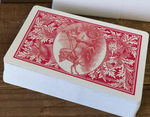 Vista 3 de Juego de cartas, barniz Murphy, rojo