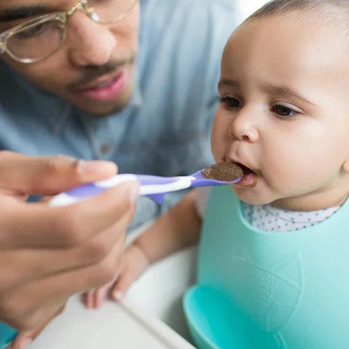 Vista 7 de Dr. Brown's TempCheck - Cucharas que cambian de color de temperatura para bebés y niños pequeños, sin BPA, 4 unidades (paquete de 12)