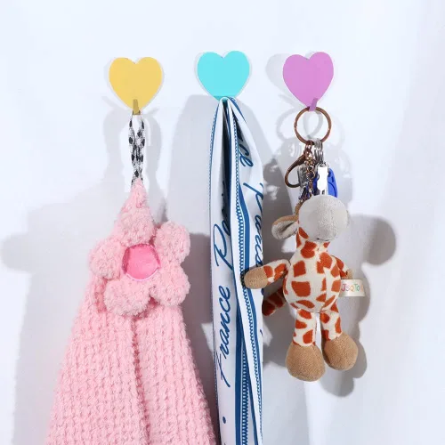 Vista 6 de Gancho de pared autoadhesivo en forma de corazón, gancho para puerta, ganchos decorativos fuertes de acero inoxidable para cocina y baño