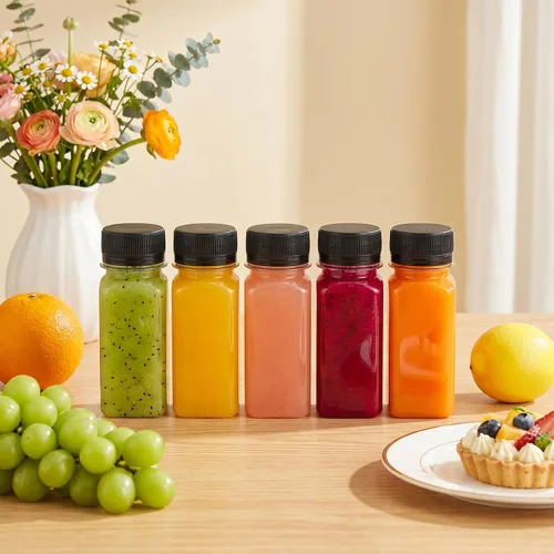 Vista 6 de TOMNK 45 botellas de plástico de 2 onzas con tapas, botellas de chupito de jengibre, recipientes reutilizables transparentes a granel para inyección