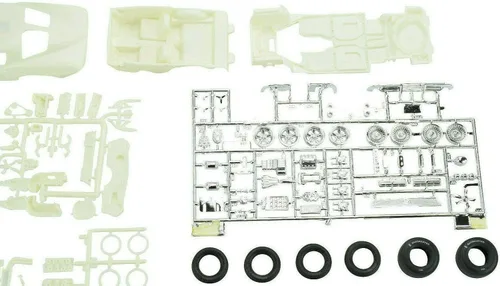 Vista 8 de AMT/Premium Hobbies 1963 Corvette Sting Ray 1:25 Kit de coche modelo de plástico CP7728