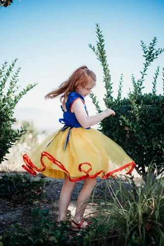 Vista 3 de Aoiviss Disfraz blanco nieve para niñas ropa de vestir de princesa disfraz de Halloween y cosplay