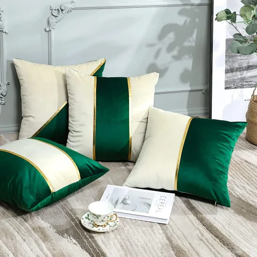 Vista 7 de OTOSTAR Juego de 4 fundas de almohada de terciopelo suave de 18 x 18 pulgadas, fundas de almohada decorativas modernas de cuero dorado a rayas