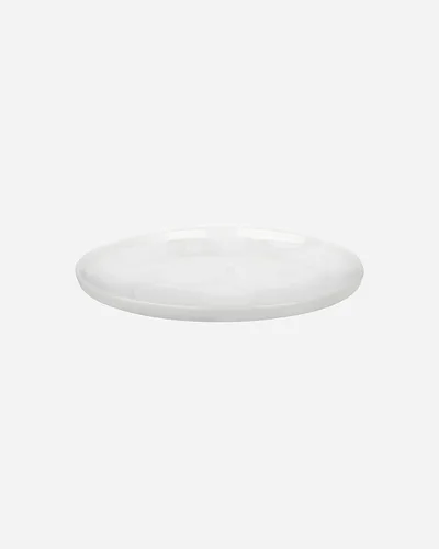 Vista 2 de MARIMEKKO Oiva Unikko - Refina la decoración de tu cocina con nuestro icónico gres blanco, elegantes platos llanos de porcelana blanca para elevar