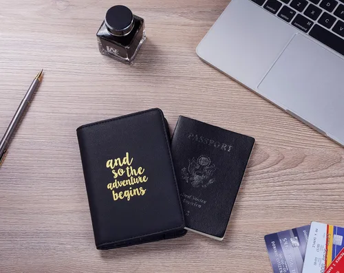 Vista 6 de Casmonal Funda para pasaporte con bloqueo RFID de cuero, porta tarjetas, organizador de documentos de viaje.