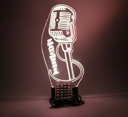 Vista 9 de MIRROR MANIA MC - Lámpara de mesa con micrófono para DJ, música y cantante, luz nocturna, grabada con LED, con nombre personalizado, con control
