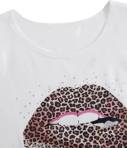 Vista 3 de WDIRARA Camiseta de manga corta con cuello redondo y estampado gráfico para mujer
