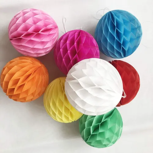 Vista 11 de 8 bolas de papel de panal de 8 pulgadas, bolas decorativas de panal de abeja, pompones de papel, bolas de flores, bolas colgantes de arte