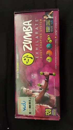 Vista 3 de Zumba Fitness Exhilarate Body Shaping System DVD Set + varillas de tonificación