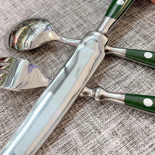 Vista 6 de IKXO - Juego de cubiertos de 20 piezas de cubiertos de mango de madera de goma verde para 4, exquisito juego de cubiertos ergonómicos de acero
