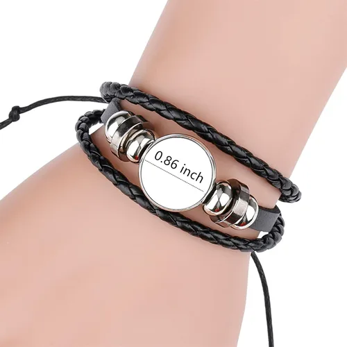 Vista 2 de Twin Six Michael Myrs It PenyWis Jason - Pulsera de piel con dije de máscara de terror, Halloween, regalo para mujeres, hombres, niñas y niños