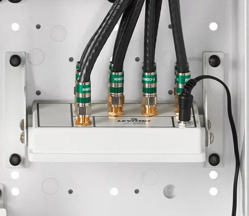 Vista 2 de Leviton Módulo CATV premium, blanco, Dorado, 47693-8P