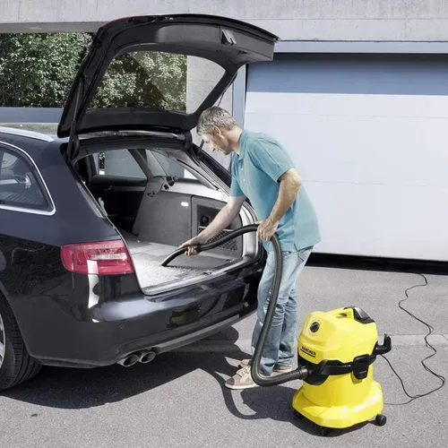 Vista 13 de Karcher WD4 aspiradora para agua y polvo, multiuso, con motor de 1800 V, diseño que ahorra espacio.