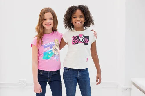 Vista 4 de Barbie Paquete de 2 camisetas para niñas de niños pequeños a niños pequeños
