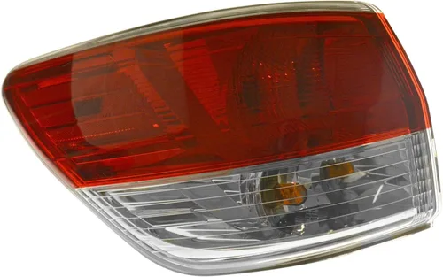 Vista 195 de Ensamble de luz trasera exterior TRQ para lado del conductor izquierdo trasero. Compatible con Toyota Corolla XLE 2020, 2021, 2022 y Toyota Corolla