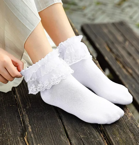 Vista 3 de SEMOHOLLI Calcetines de tobillo para mujer, con volantes de encaje con perlas, cómodos, no visibles, de algodón, calcetines de princesa, calcetines