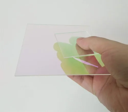 Vista 3 de 5 hojas cuadradas de acrílico (PMMA), lámina cuadrada de plexiglás iridiscente/radiante (dos lados similares al arco iris)