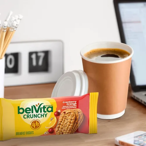 Vista 10 de belVita Galletas de barras de desayuno, naranja arándano, 8 paquetes