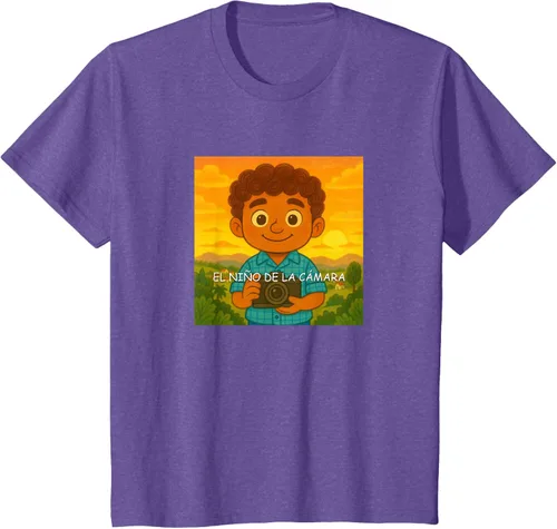 Vista 43 de Camiseta El Niño de la Cámara – Diseño Oficial del Cuento Ilustrado