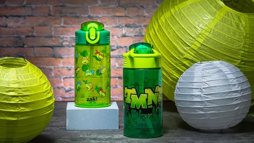 Vista 10 de Zak Designs Teenage Mutant Ninja Turtles - Botella de agua para niños para la escuela o viajes, paquete de 2 botellas de agua de plástico duradero