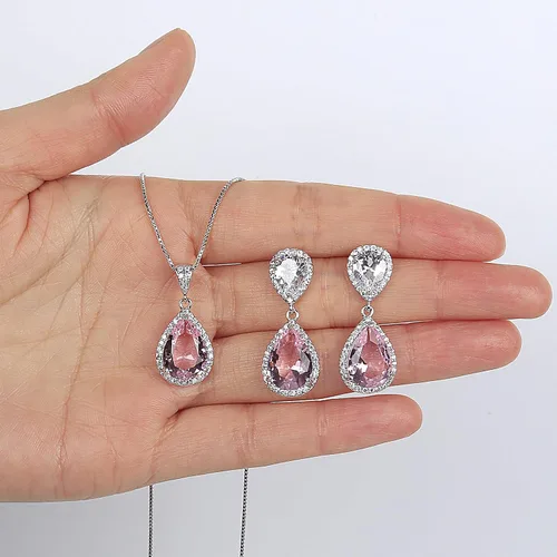 Vista 55 de Conjunto de joyería para boda, aretes de lagrima y collar con dije de circonio cúbico