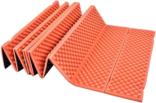 Vista 10 de Luqeeg Alfombrilla de espuma ultraligera para dormir, impermeable para camping, espuma al aire libre, alfombra de camping plegable para playa