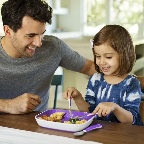 Vista 3 de Munchkin® Splash™ - Platos y utensilios para niños pequeños, juego de 10 piezas, rosa/morado
