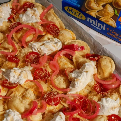 Vista 5 de Mrs. T's Four Cheese Pierogies - Caja congelada, 12 unidades, 16 onzas