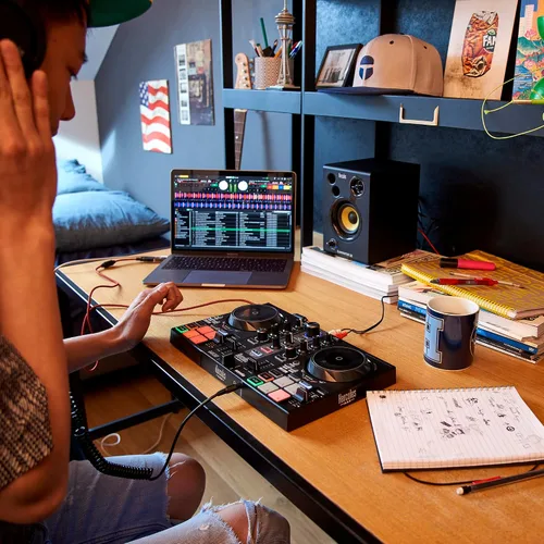 Vista 6 de Hercules DJControl Inpulse 200 MK2 - Controlador compacto para DJ con guías de luz LED, funciones mejoradas y compatibilidad con el software DJUCED