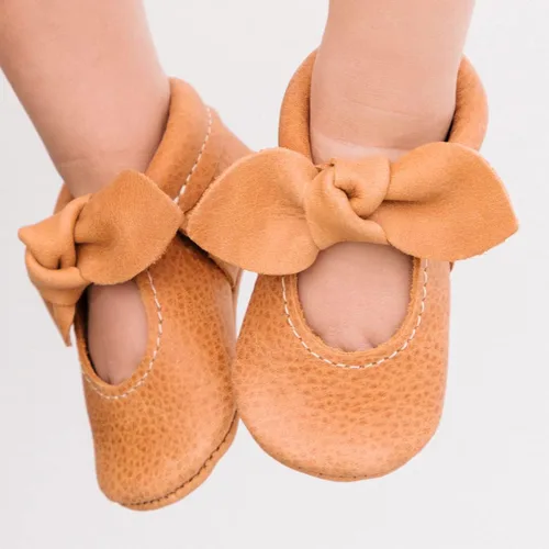 Vista 5 de Freshly Picked - Primer par de zapatos de suela suave - Mocasines con lazo anudado - Zapatos para bebéniño - Varios colores en varios tamaños, Zion