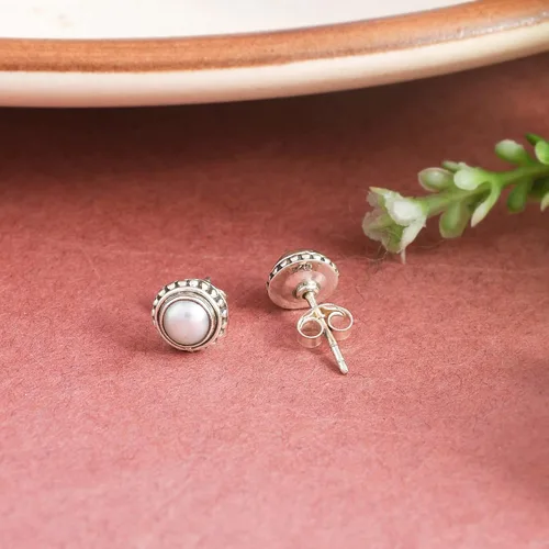 Vista 35 de Round Gemstone Stud Design 2