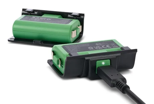 Vista 4 de PowerA Play & Charge Kit for Xbox Series XS and Xbox One - Green