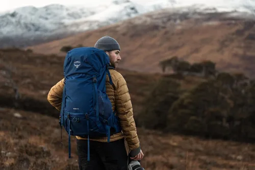 Vista 11 de Osprey Rook 50L Mochila de mochilero para hombre, Astology Azul/Blue Flame