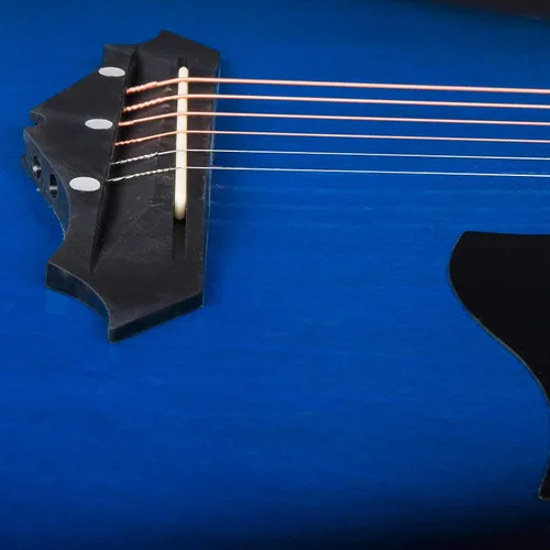 Vista 5 de Joymusic kit de guitarra acústica para principiantes de 38 pulgadas azul brillante, incluye estuche, correa con portapúas, afinador digital, juego