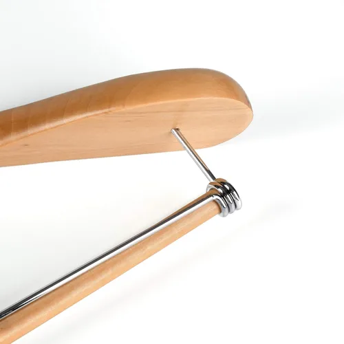 Vista 5 de Perchas de madera de lujo con hombros anchos, paquete de 2 unidades, con barra de bloqueo, acabado natural liso de madera para armario, soporta