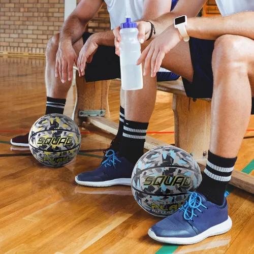 Vista 6 de SQUAD NightPlay Baloncesto Reflectante Tamaño 5, Tamaño 7 - Baloncesto Holográfico Genial con Brillo para Juego Nocturno, Regalo Ideal para Niños